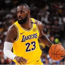 Les Cavaliers et les Lakers : Une décennie de cycles derrière LeBron James